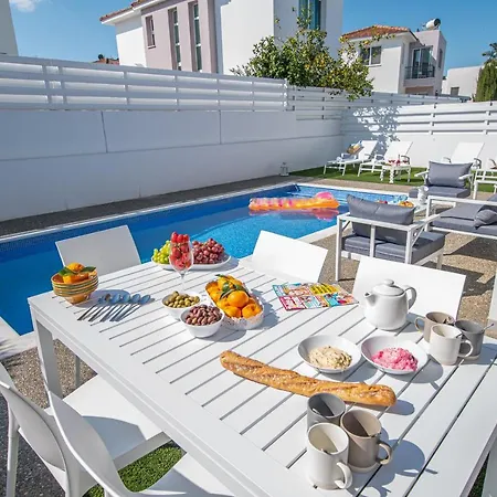 Villa Protaras Vanilla No 5 Luxury