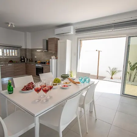 Protaras Vanilla No 5 Luxury Villa
