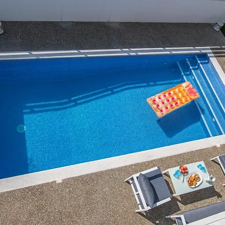 Villa Protaras Vanilla No 5 Luxury *